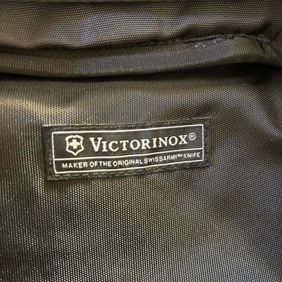 Victorinox Swiss Army Messenger Laptop Shoulder Satchel Bag - Picture 6 of 15